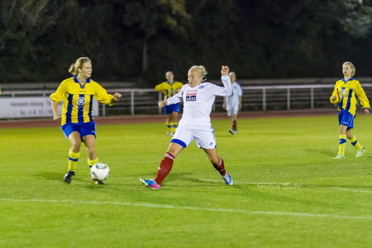 Bild 203 - B-Juniorinnen SV Henstedt-Ulzburg - Holstein Kiel : Ergebnis: 0:12